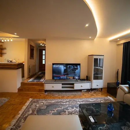 Villa Srce 2 *